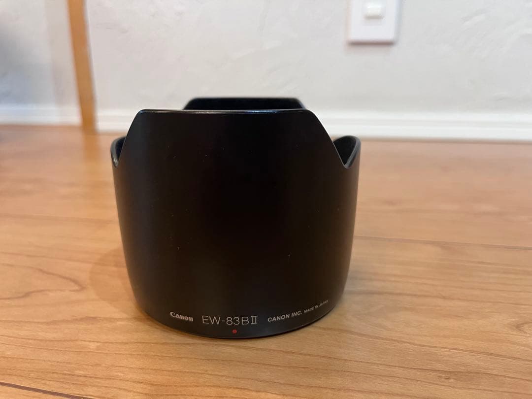 Canon Lens Hoods Ew-83B Ef28-70Mm F2.8L Usm