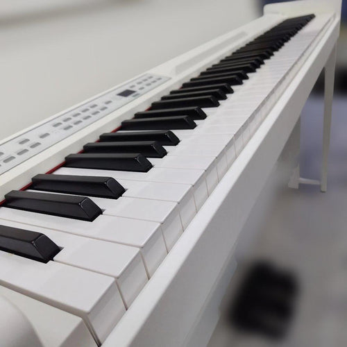 Korg Keyboards Digital Pianos C1 Air Wh