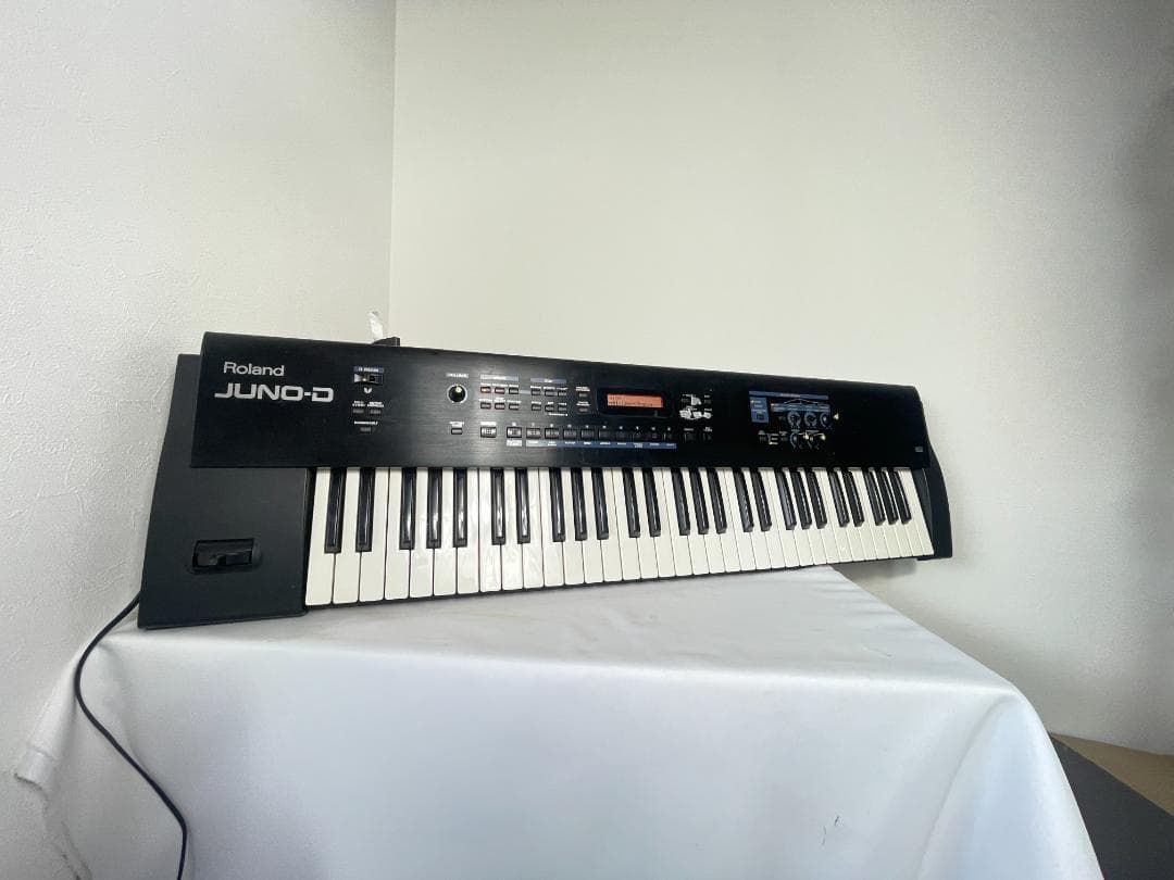 Others Roland Juno-D 61