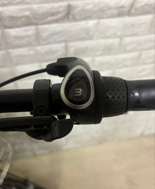 Yamaha Bicycles With Child Seats 8.7Ah