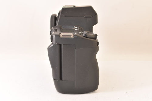 Contax Slr Camera (Film) Nx Data Back D-11 Af 2603112