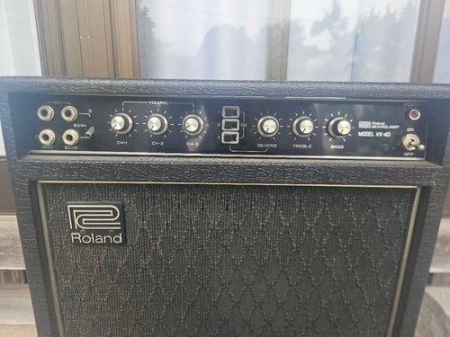 Roland Guitar Amplifiers Vx-40