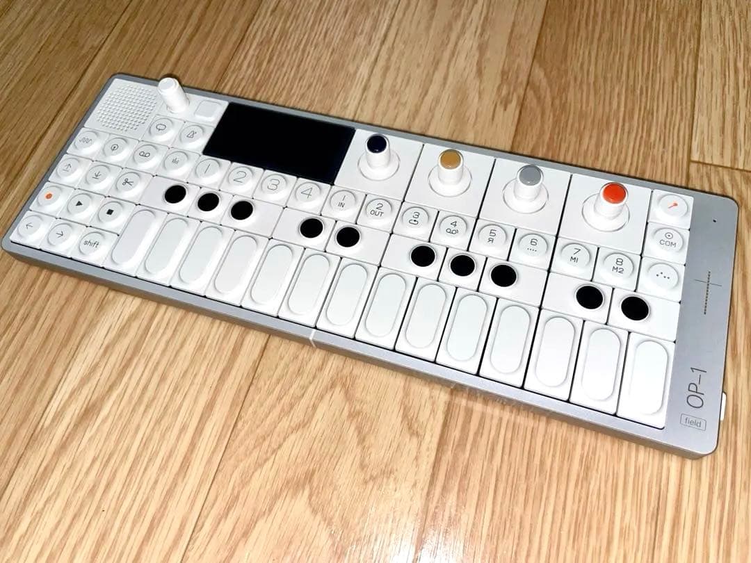 Other Teenage Engineering Op-1 Field