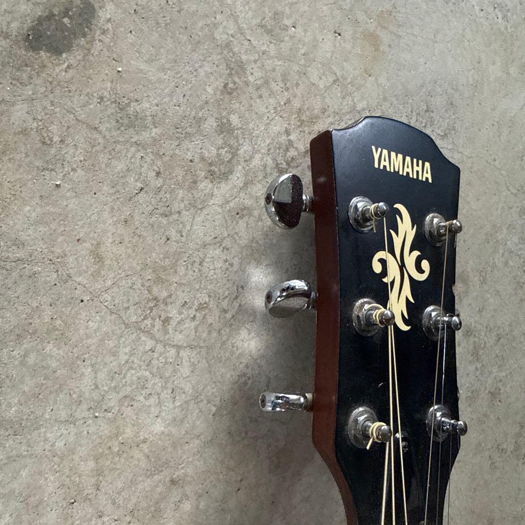 Yamaha Acoustic Guitars Apx-4A