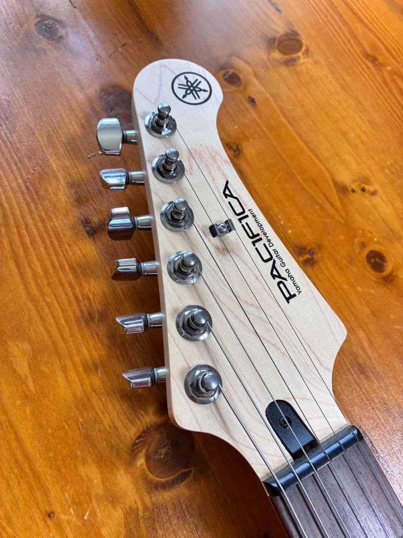 Yamaha Electric Guitars Pacifica 112Vsov