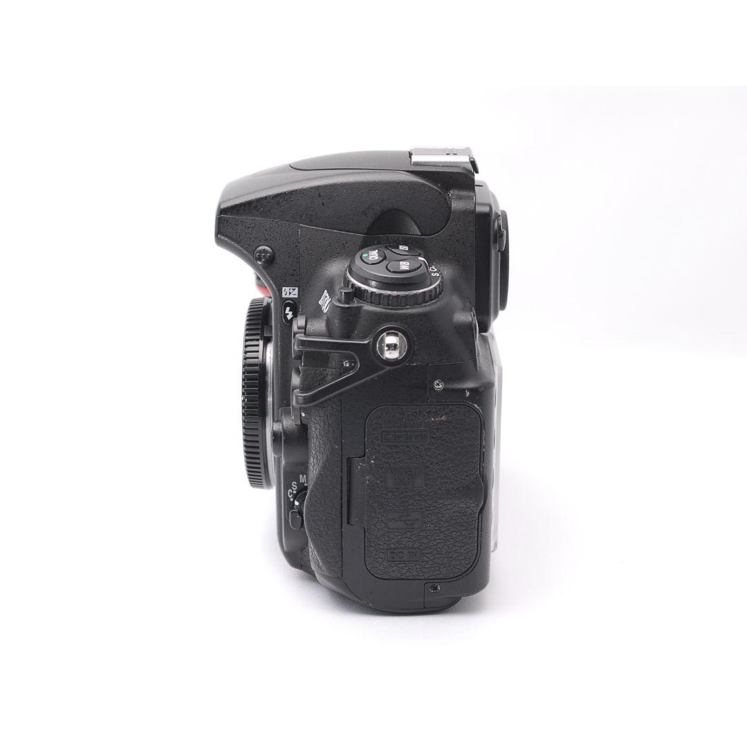 Nikon Digital Slr 1000 Off D700