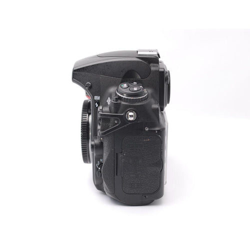 Nikon Digital Slr 1000 Off D700
