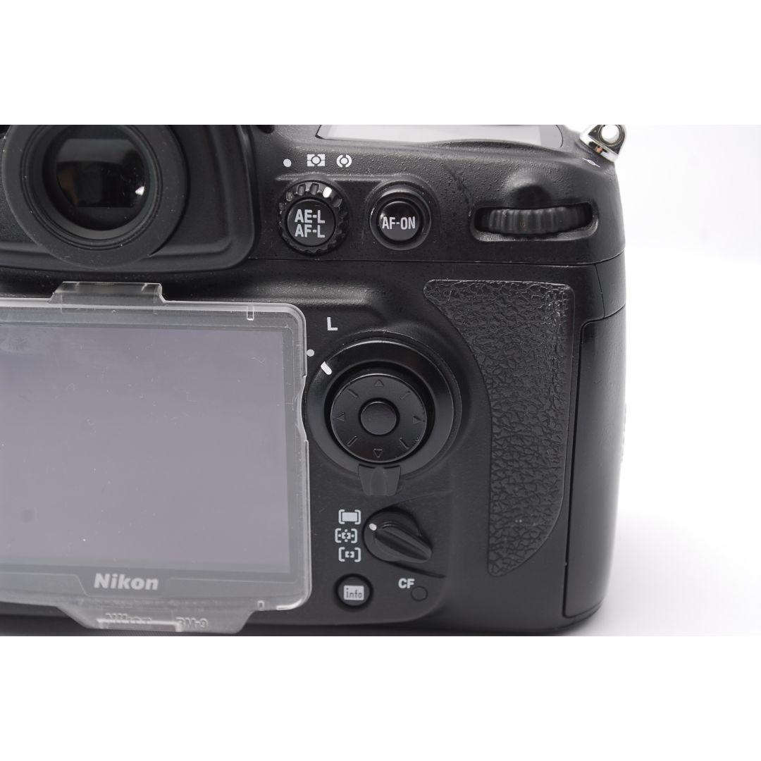 Nikon Digital Slr 1000 Off D700