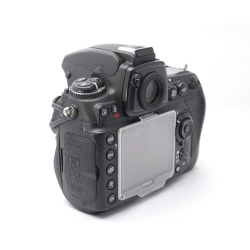 Nikon Digital Slr 1000 Off D700