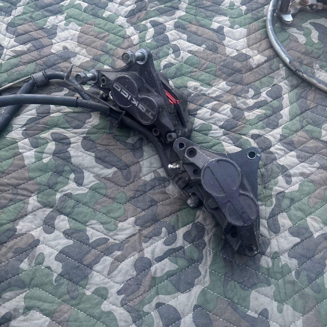 Brakes Gsx400S Tokico Oh
