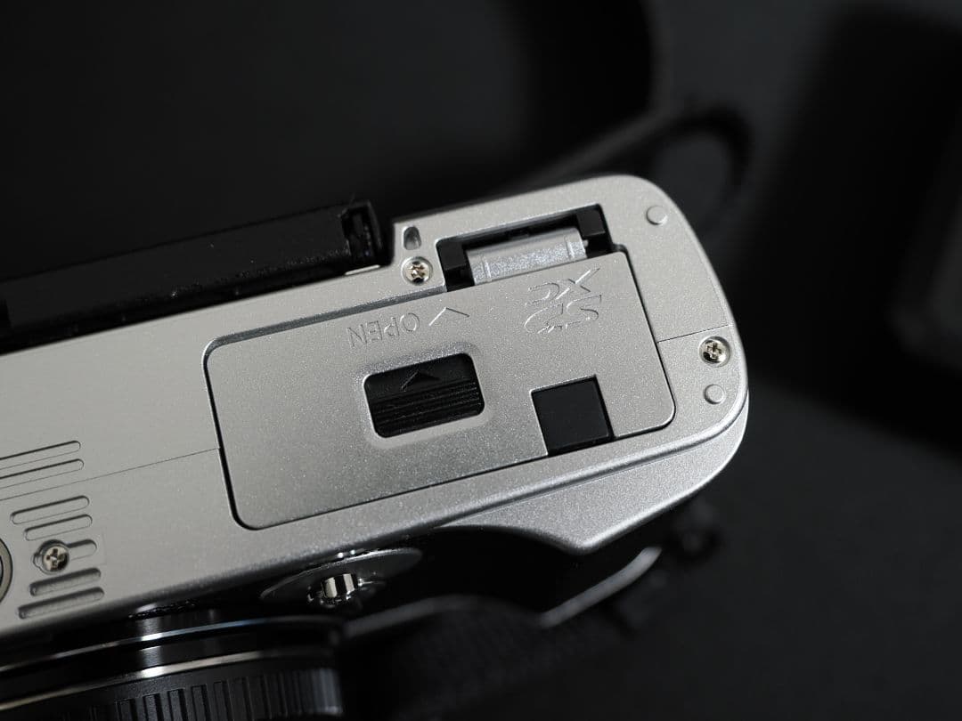 Olympus Mirrorless Interchangeable Lens Cameras Pen E-P7 Ez