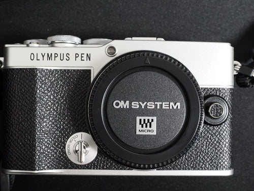 Olympus Mirrorless Interchangeable Lens Cameras Pen E-P7 Ez
