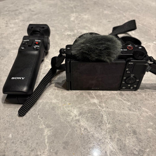 Sony Compact Digital Camera Zv-E10