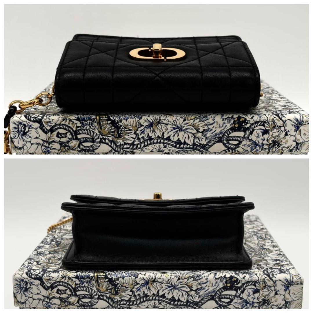 Christian Dior Shoulder Bags