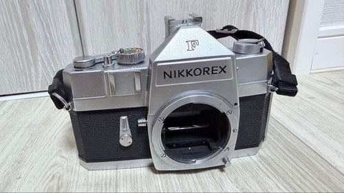 Slr Cameras (Film) Nikkorex F Nikon