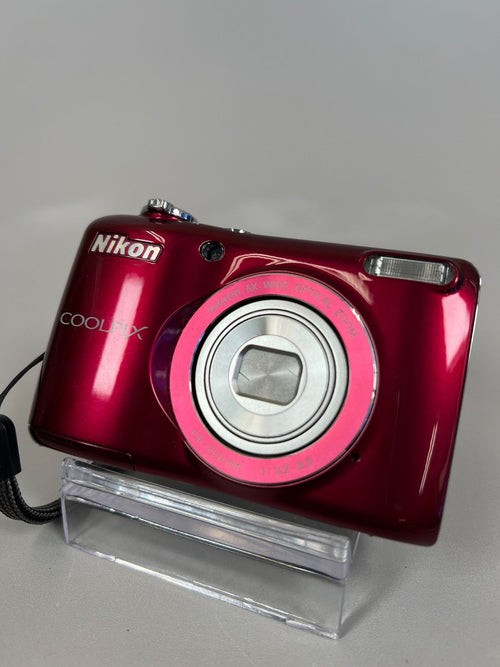 Nikon Compact Digital Camera Coolpix L26