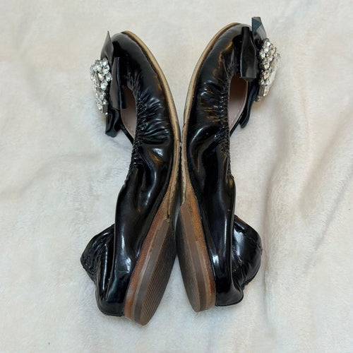 Miu Flats