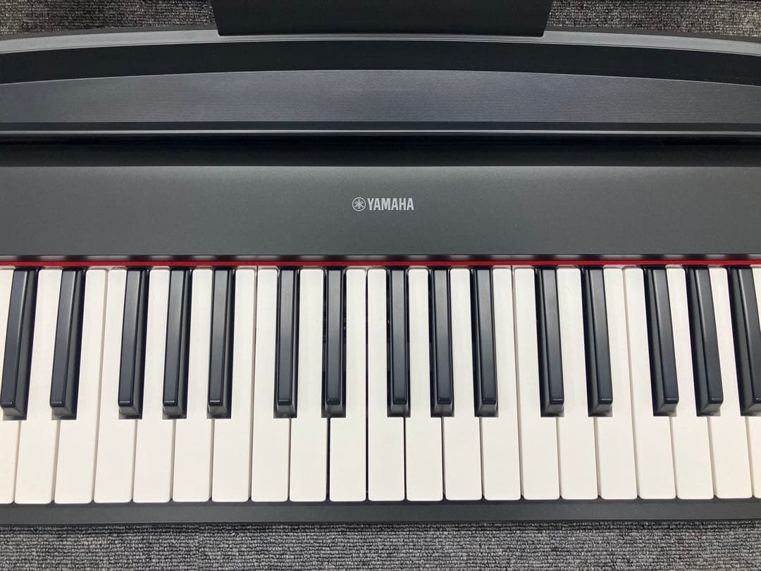 Yamaha Keyboards Digital Pianos Piaggero Np-32B 76