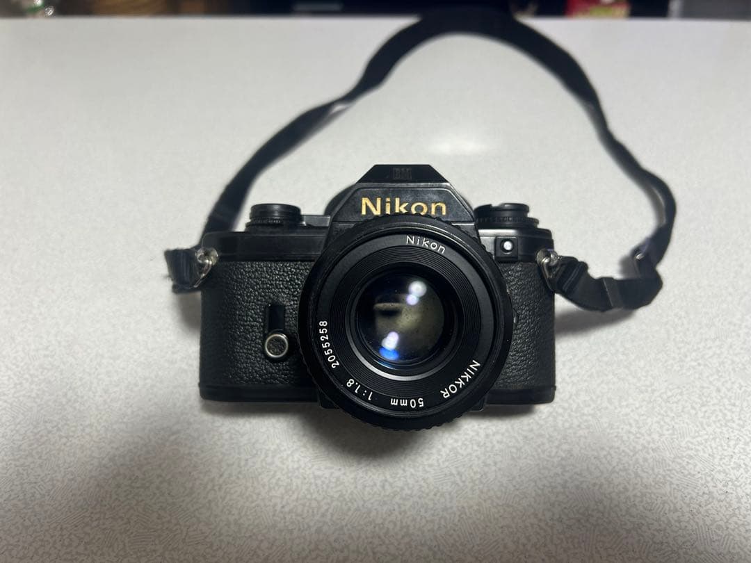 Nikon Slr Cameras (Film) Em Nikkor F1.8