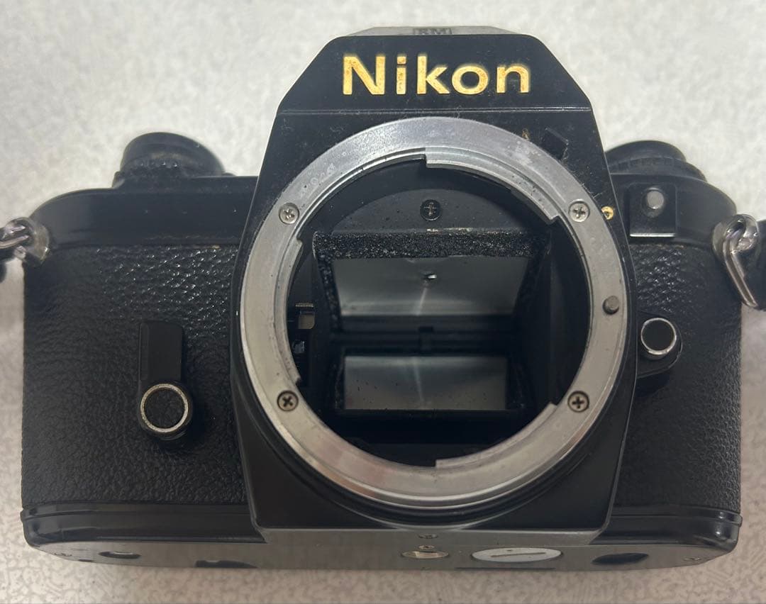 Nikon Slr Cameras (Film) Em Nikkor F1.8