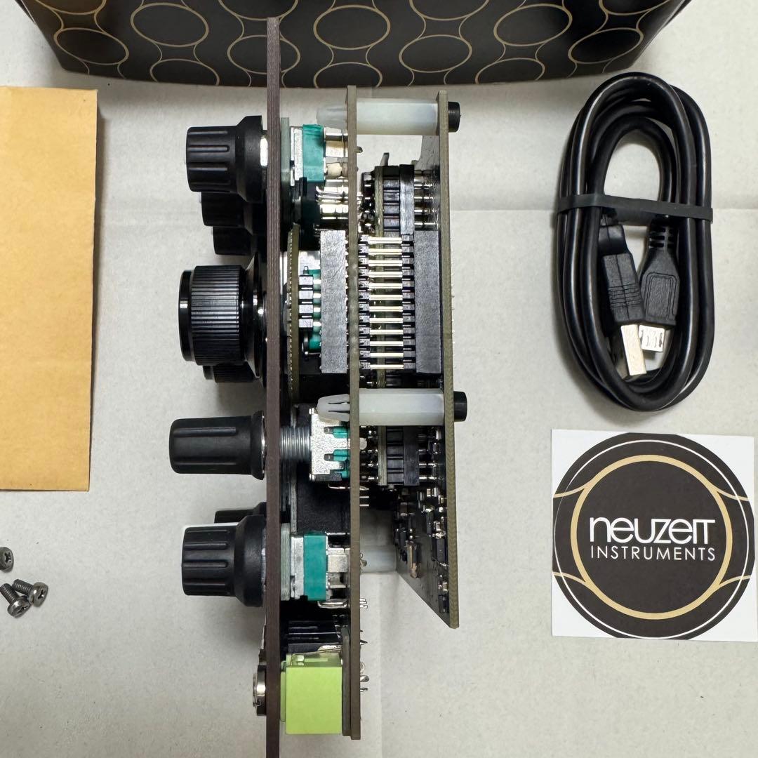 Modular Synthesizer Quasar Neuzeit Led