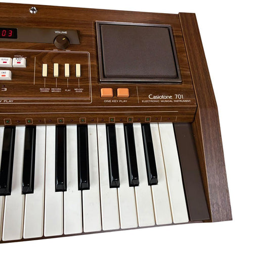 Casio Keyboards Digital Pianos Casiotone 701 Ct-701