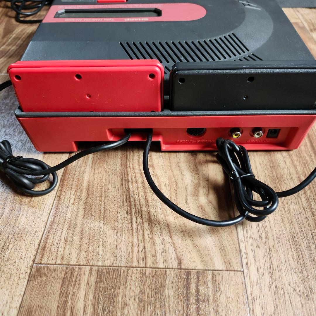Other Sharp Twin Famicom An-500R