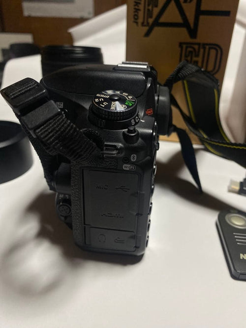 Nikon Slr Camera (Film) D7500 Ok 3