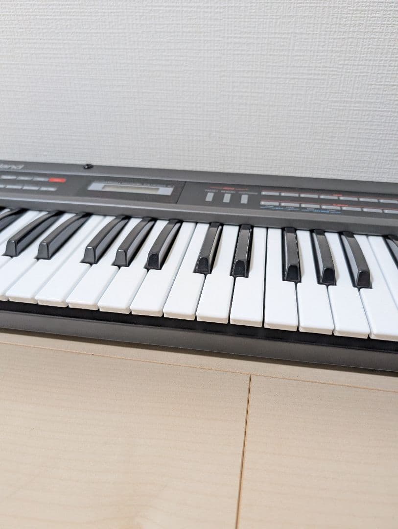 Roland Keyboards Digital Pianos Juno-2