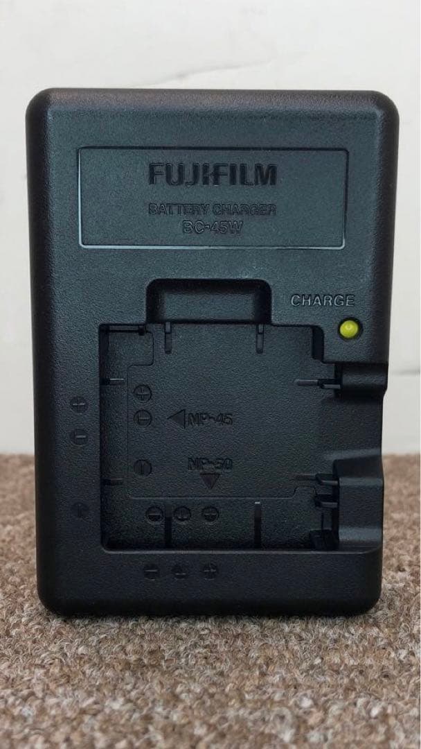 Fujifilm Compact Digital Camera Z33Wp
