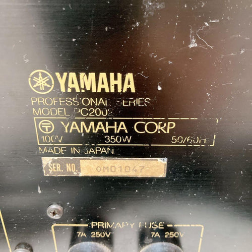 Power Amplifiers Yamaha Pc2002