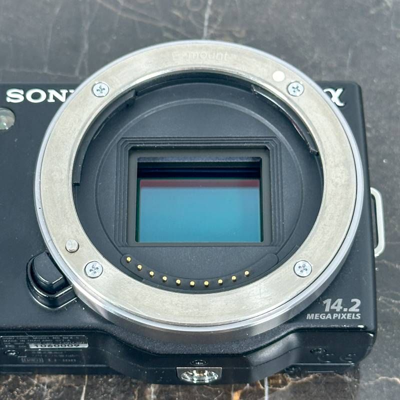 Sony Compact Digital Camera Nex-5 Aps-C 1420
