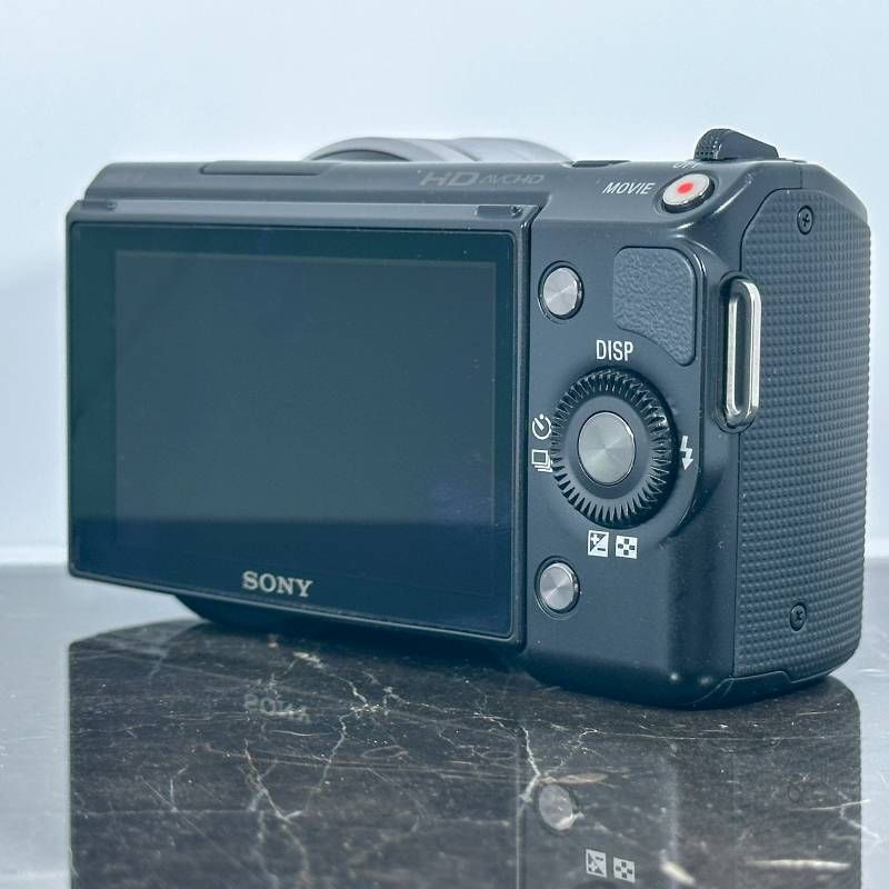 Sony Compact Digital Camera Nex-5 Aps-C 1420