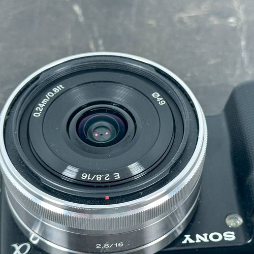 Sony Compact Digital Camera Nex-5 Aps-C 1420