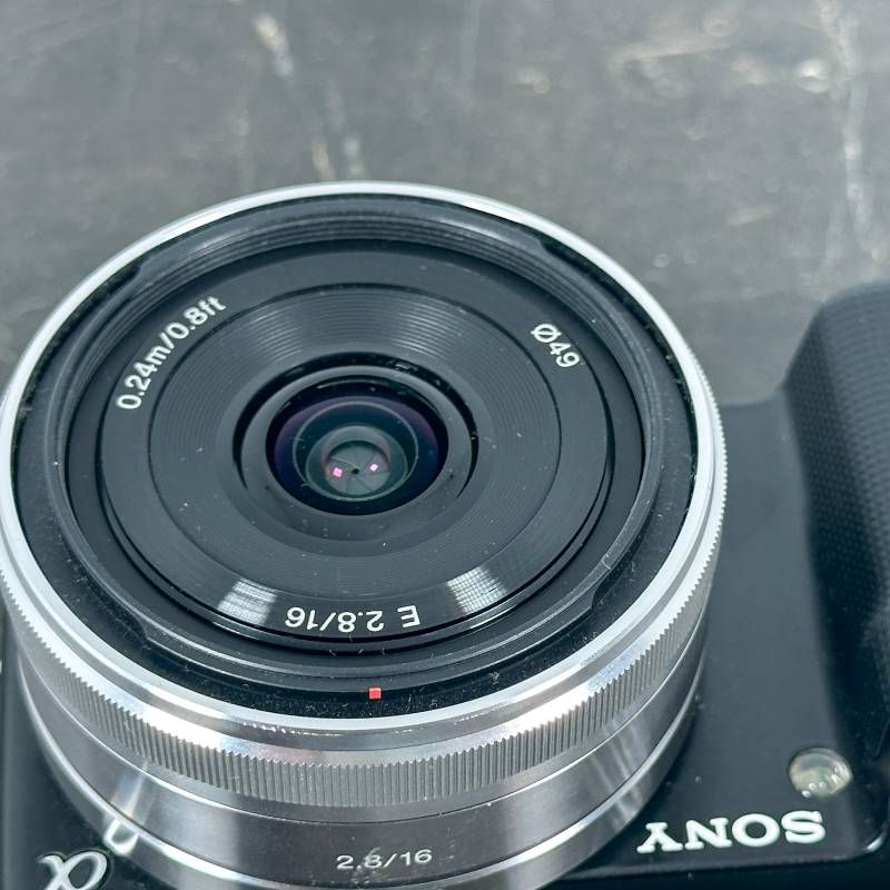 Sony Compact Digital Camera Nex-5 Aps-C 1420