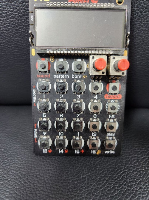 Samplers Teenage Engineering Po-133 Streetfighter
