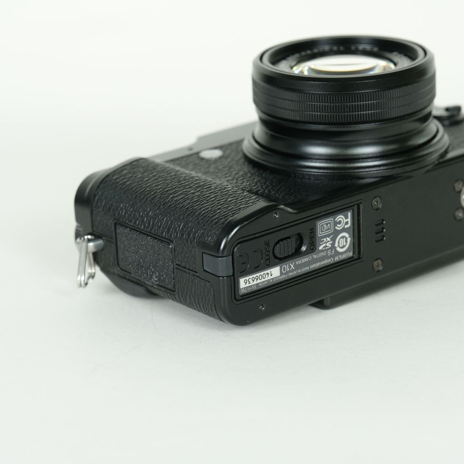 Fujifilm Compact Digital Camera X10