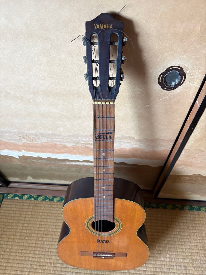 Acoustic Guitars Yamaha Dynamic Guitar Pat.187409 No.S70