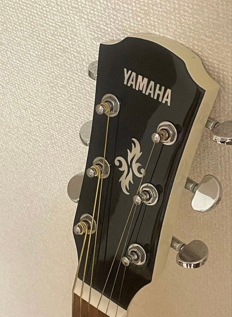 Yamaha Acoustic Guitars