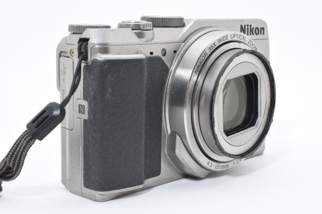 Nikon Compact Digital Cameras Coolpix 35 4K