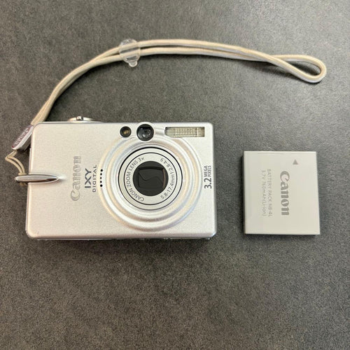 Canon Compact Digital Camera Ixy 40