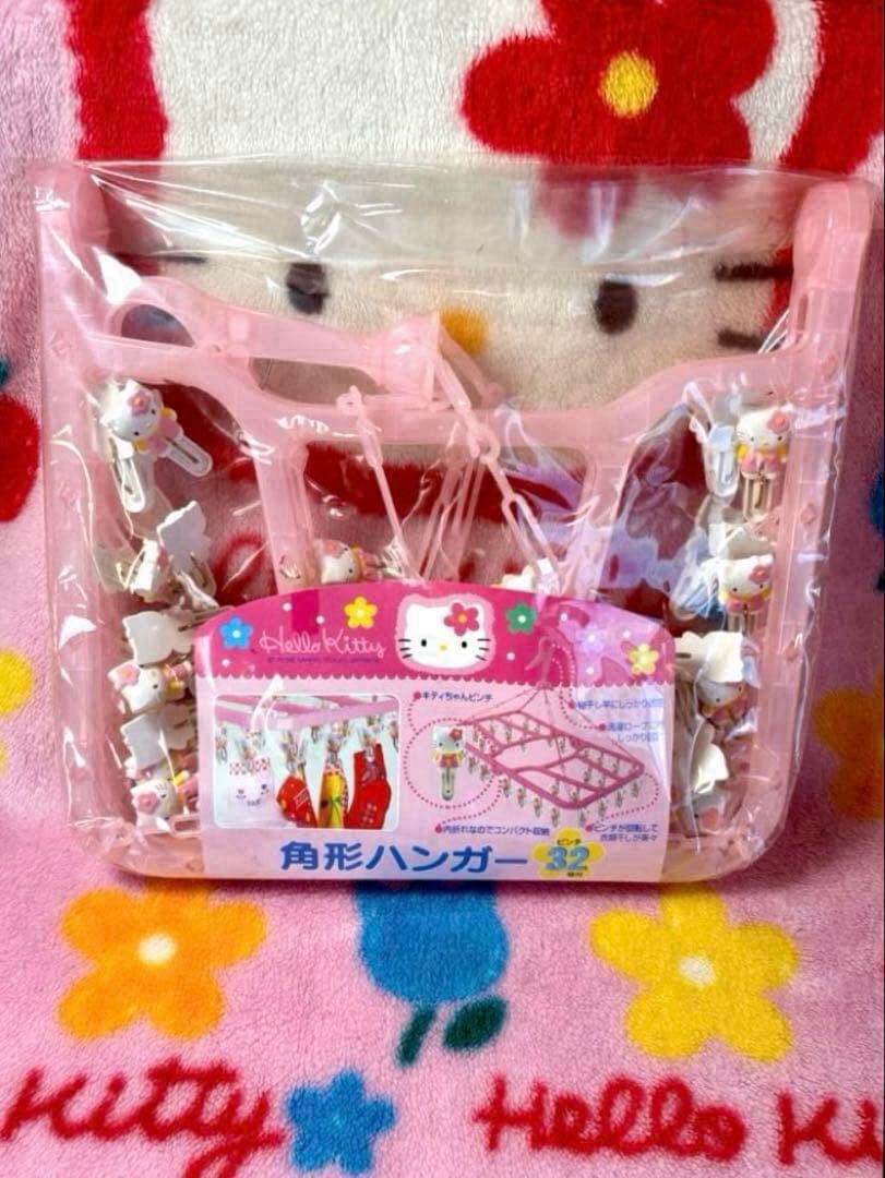 Hello Kitty Washing Scissors 1998
