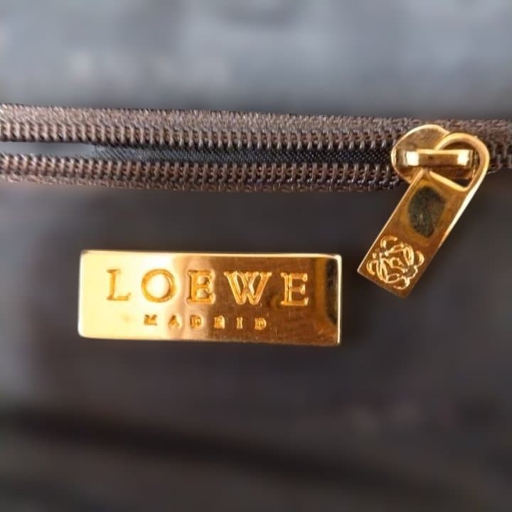 Loewe Shoulder Bags