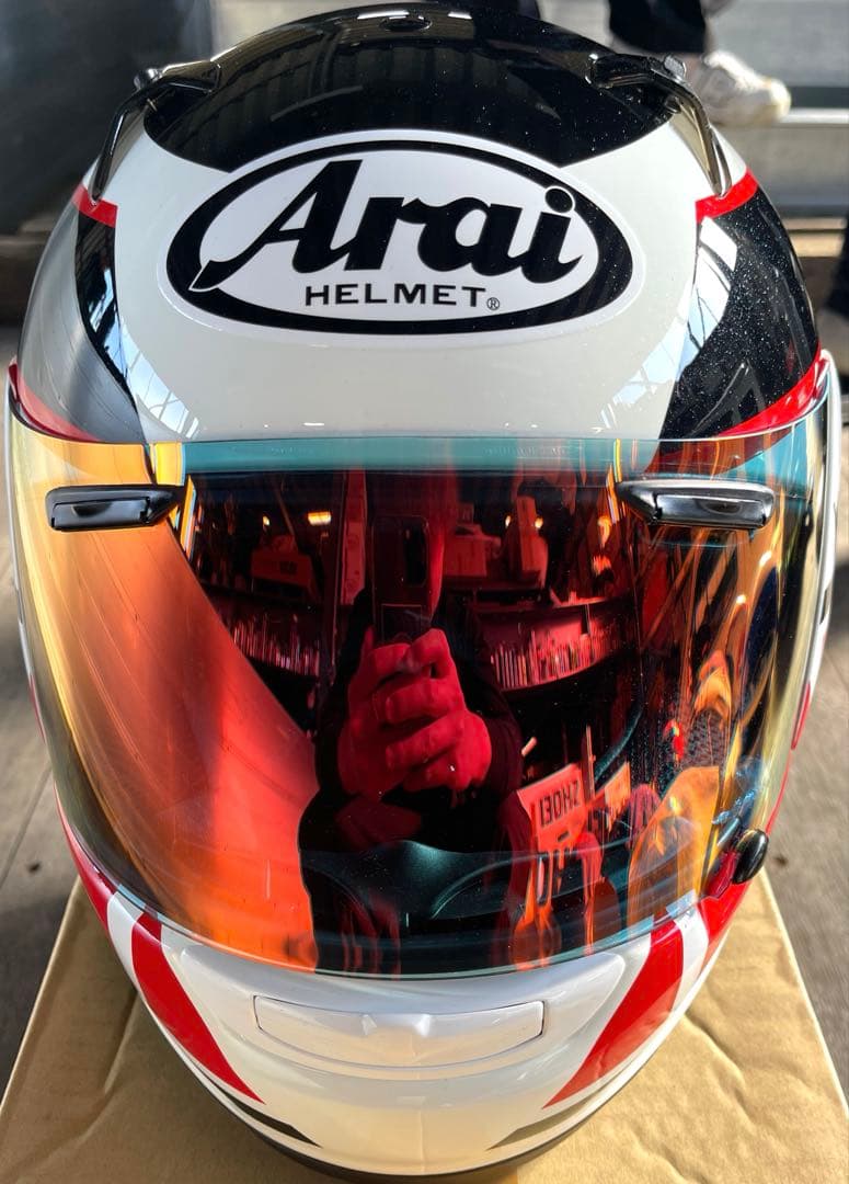 Arai Full Face Astro-Iq Yamaha Strobe