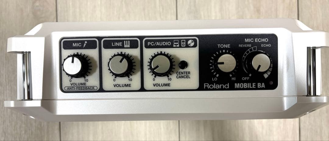 Roland Speakers Woofers Mobile Ba