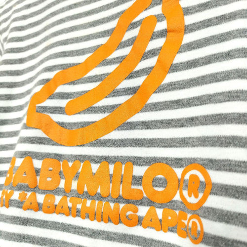 Een badende aap T-shirts 140 Baby Milo