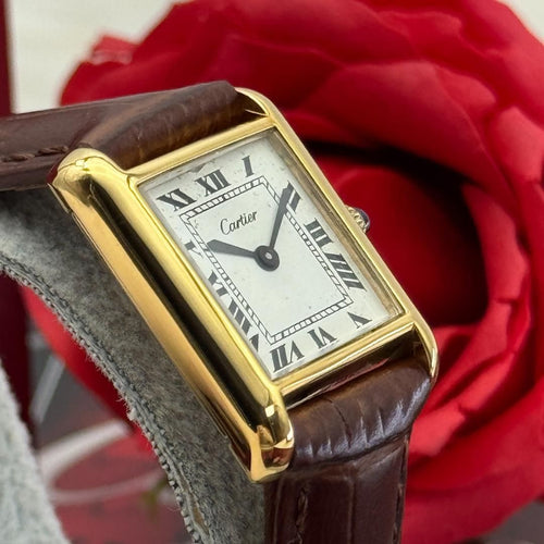 Hand -Wound Clock Sm A299