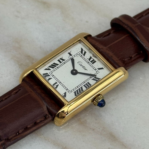 Hand -Wound Clock Sm A299