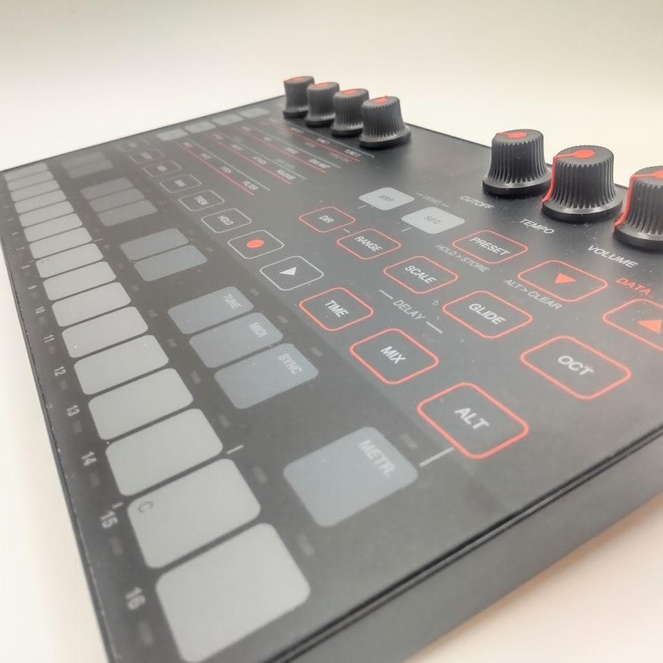 Ik Multimedia Analog Synthesizers Uno Synth