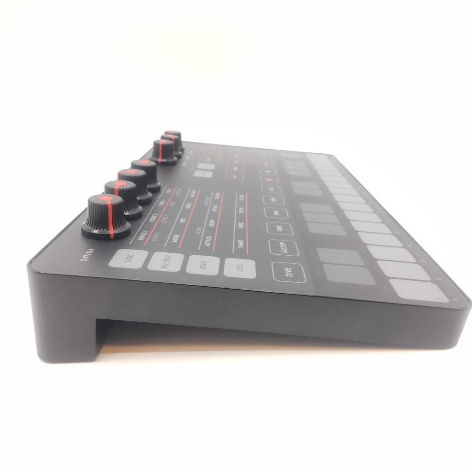 Ik Multimedia Analog Synthesizers Uno Synth